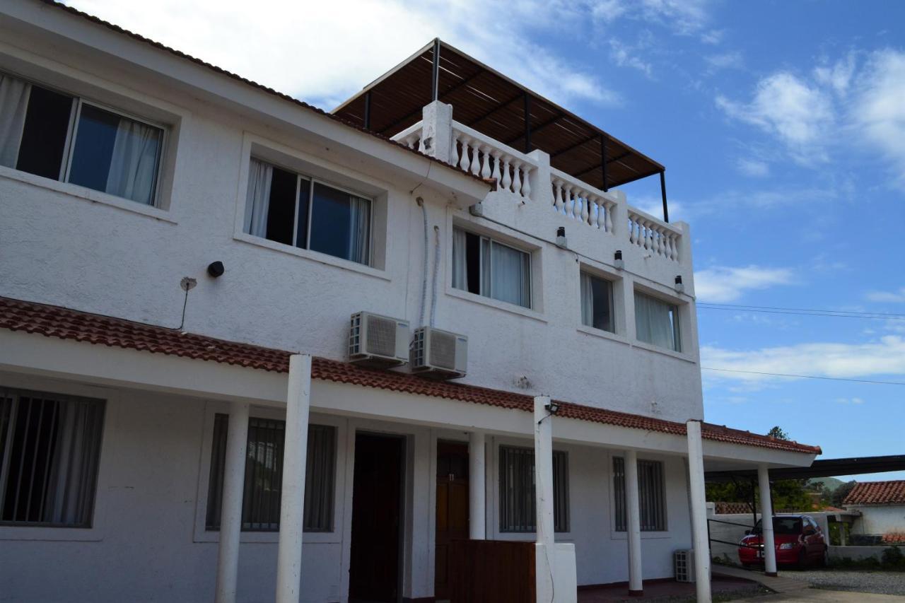 Atenea Villa Carlos Paz Buitenkant foto